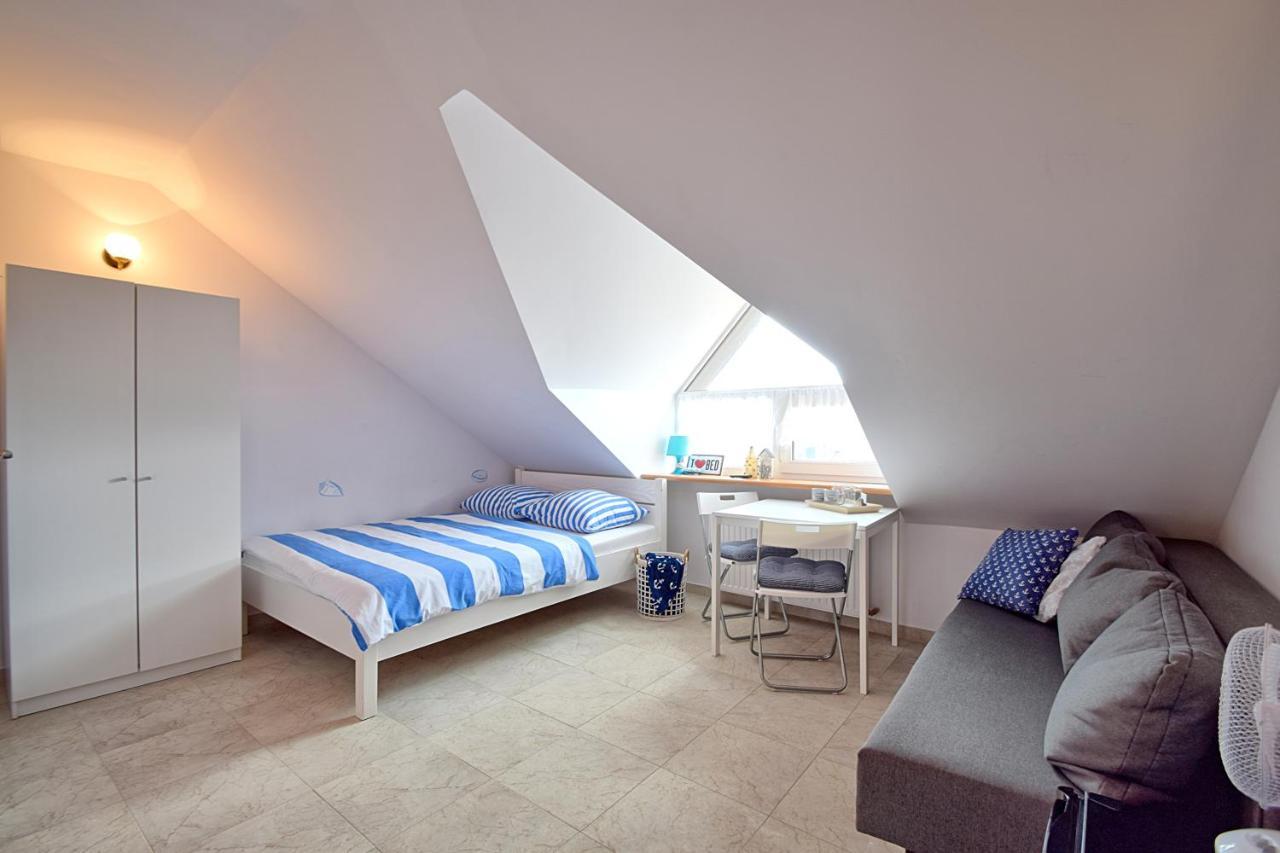 Pensjonat Perelka Apartment อุสตรอเนียมอร์สเกีย ภายนอก รูปภาพ