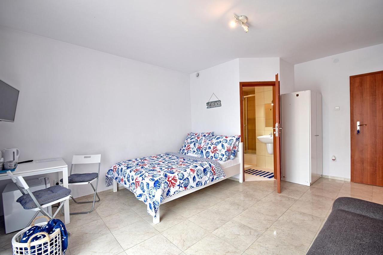 Pensjonat Perelka Apartment อุสตรอเนียมอร์สเกีย ภายนอก รูปภาพ