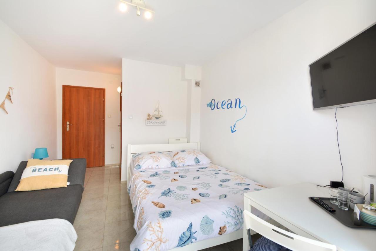 Pensjonat Perelka Apartment อุสตรอเนียมอร์สเกีย ภายนอก รูปภาพ