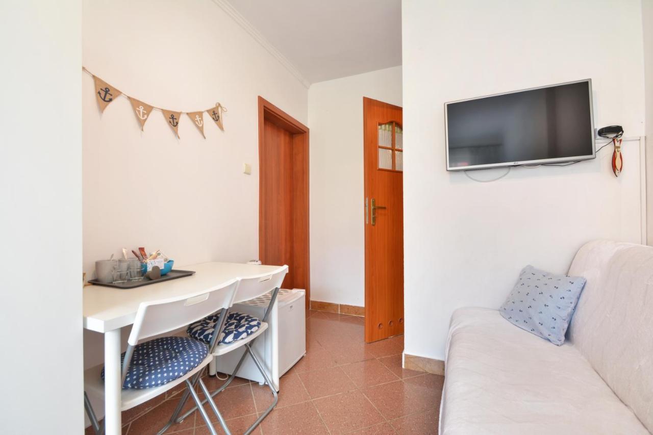 Pensjonat Perelka Apartment อุสตรอเนียมอร์สเกีย ภายนอก รูปภาพ