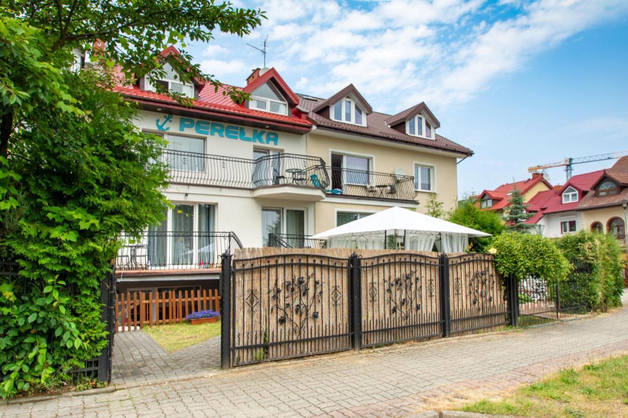 Pensjonat Perelka Apartment อุสตรอเนียมอร์สเกีย ภายนอก รูปภาพ